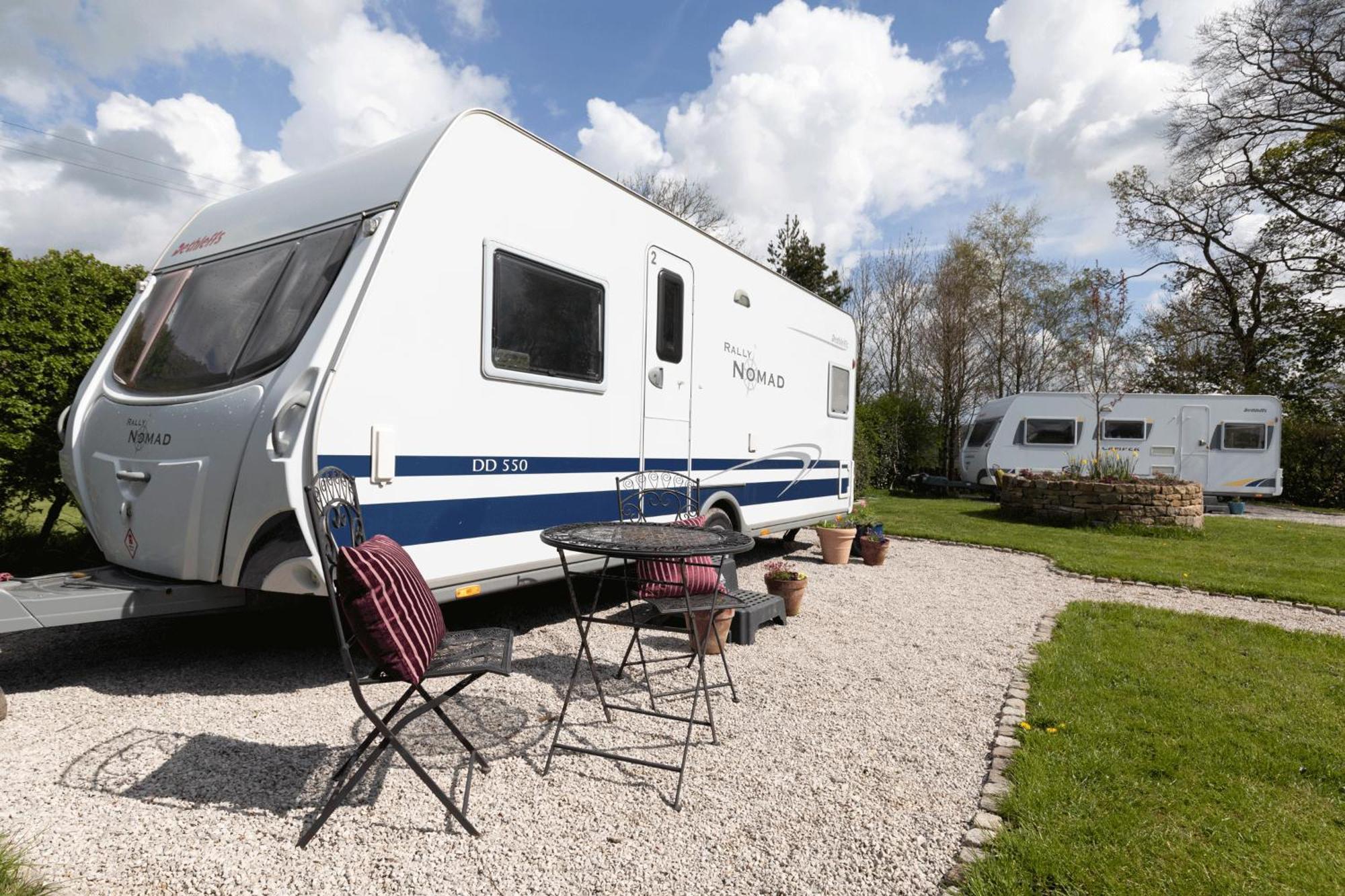 Cosy Caravan On Luxury Campsite Hulme End Exterior foto